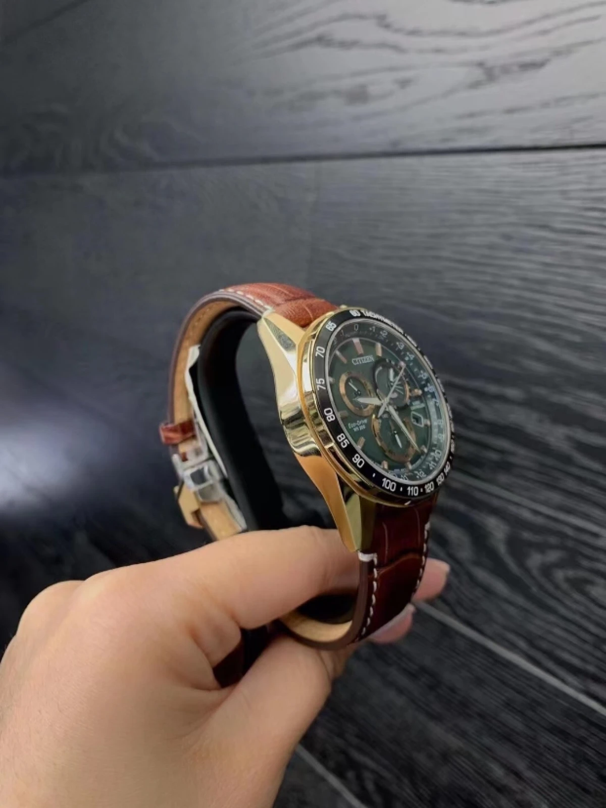 图片[2]-美国直邮 Citizen CB5919-00X西铁城光动能男表无线电控制手表-穿范儿