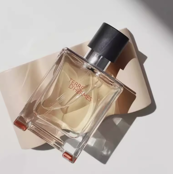 オー ド トワレ 《テール ドゥ エルメス》 - 50 ml | Hermès