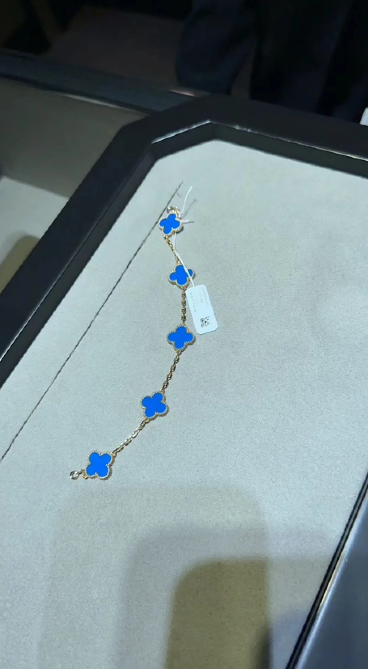 图片[5]-梵克雅宝VCA 蓝五花四叶草18k金手链手镯蓝玛瑙-穿范儿