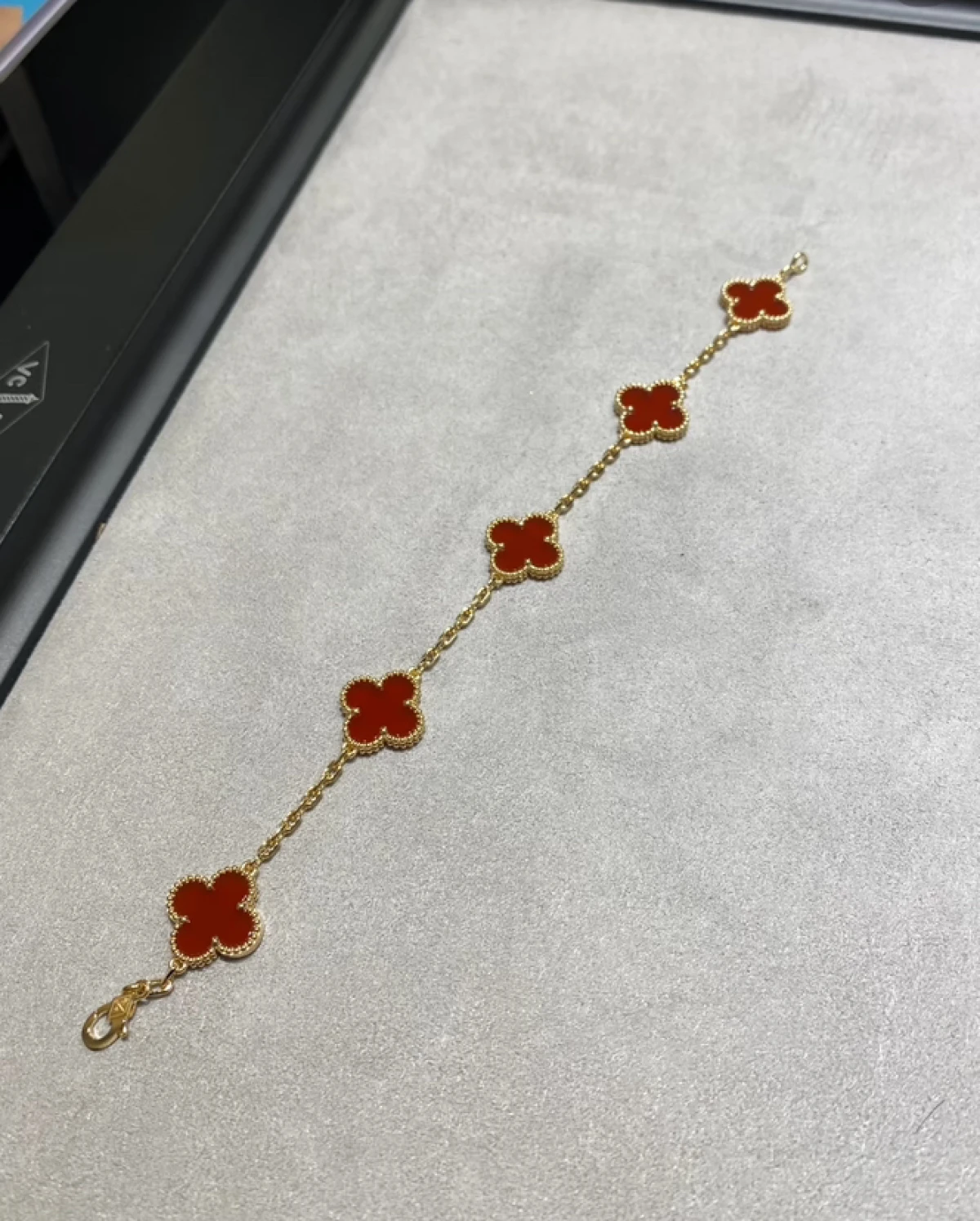 图片[3]-VCA经典梵克雅宝手链四叶草五花链百搭叠戴时尚 红玉髓18k-穿范儿